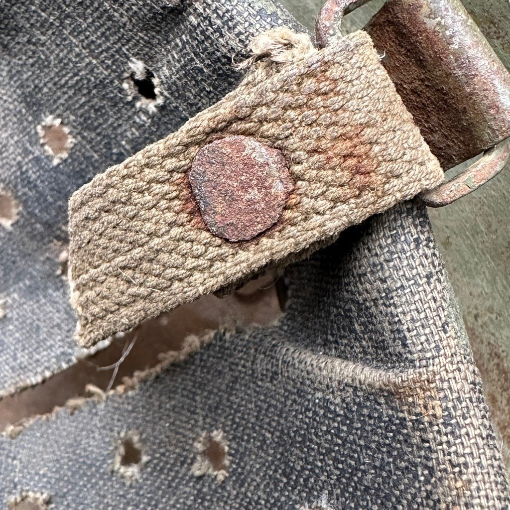 Original WWII Soviet/Russian SSH39 'Blokadnik' helmet — image 10