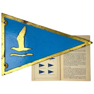 Original WWII Dutch Nationale Jeugdstorm car standard