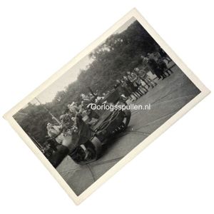 Original WWII Dutch photo – Liberation of Den Haag