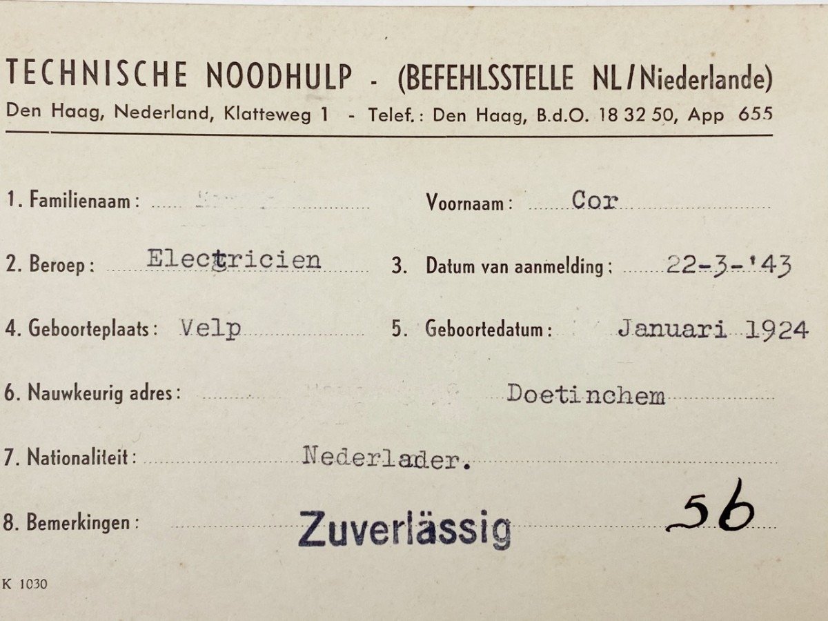 Original WWII Dutch Technische Noodhulp ID card 'Doetinchem' — image 2