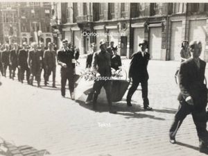 Original WWII Dutch photo – Funeral of the Binnenlandse Strijdkrachten …