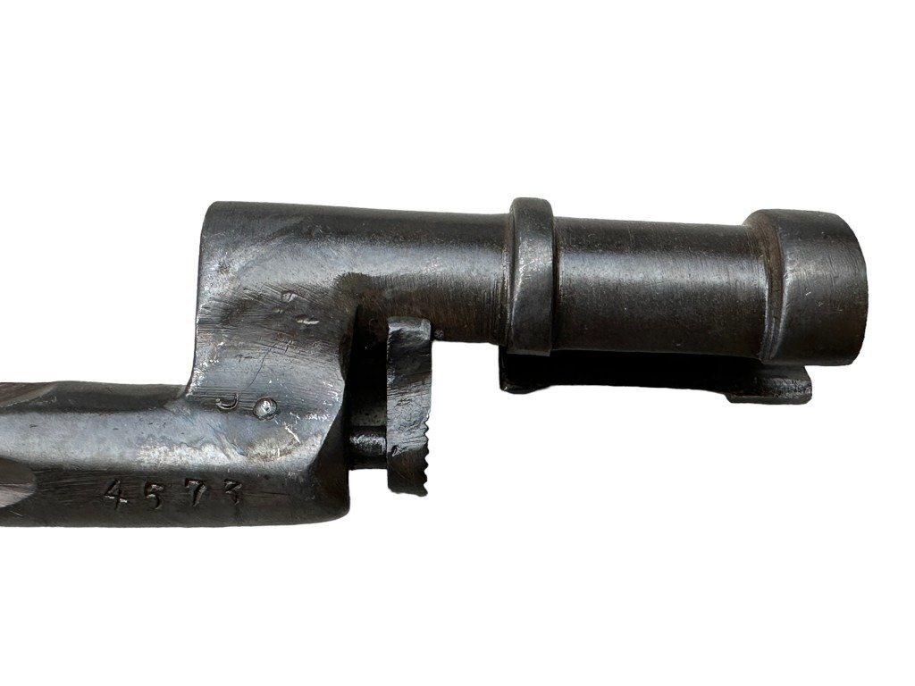 Original WWII Russian Mosin Nagant M91/30 bayonet — image 3