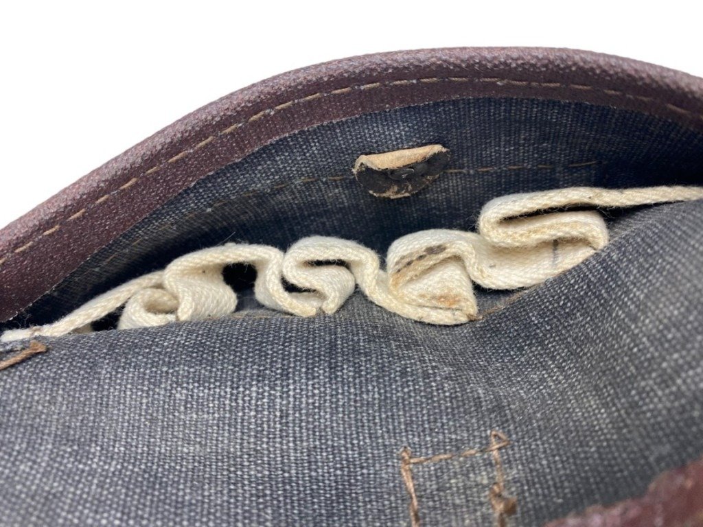 Original WWII Russian flare gun holster — image 4