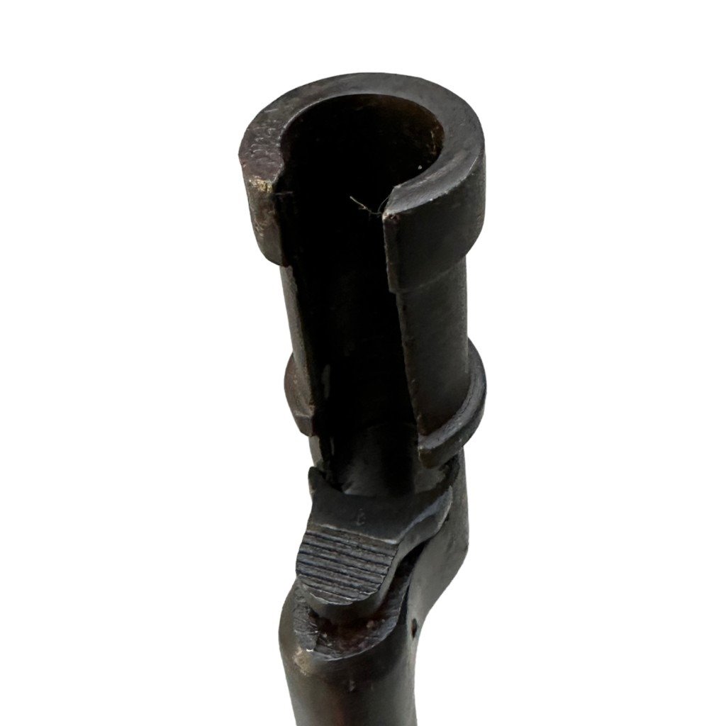 Original WWII Russian Mosin Nagant M91/30 bayonet — image 6