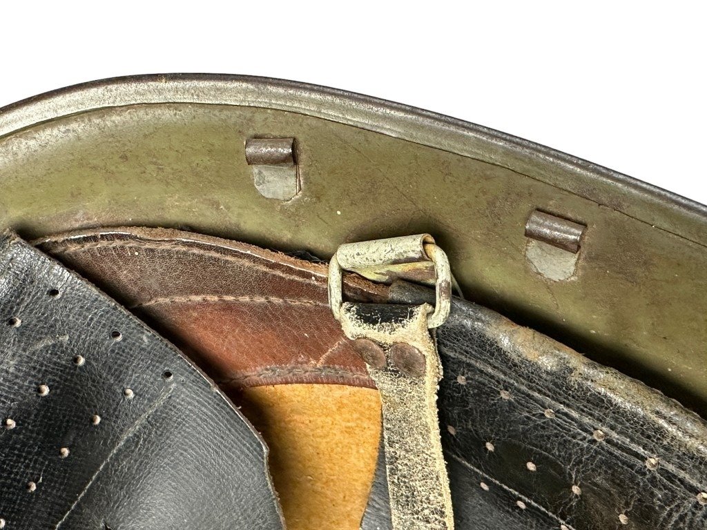 Original WWII M41 KNIL helmet captured by the Japanese army — image 10