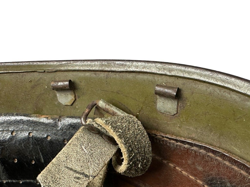 Original WWII M41 KNIL helmet captured by the Japanese army — image 11