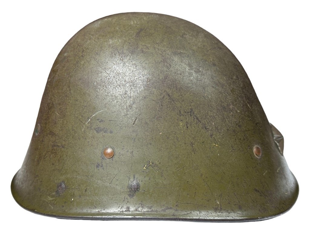 Original WWII M41 KNIL helmet captured by the Japanese army — image 3