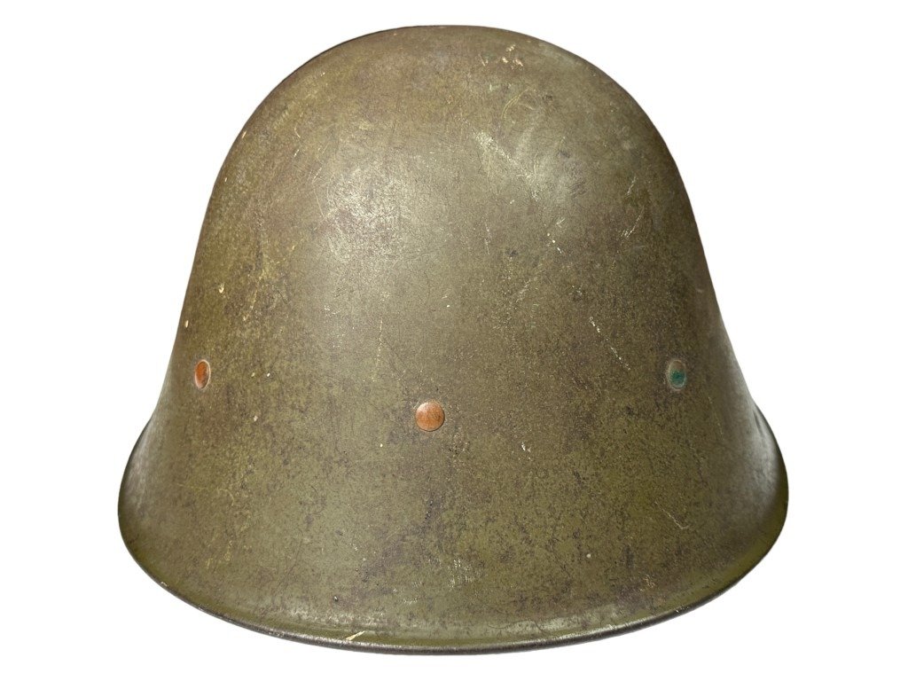 Original WWII M41 KNIL helmet captured by the Japanese army — image 4