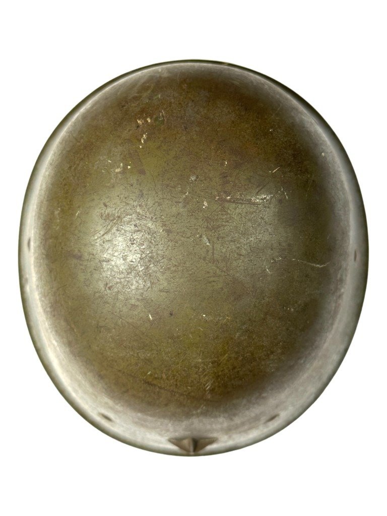 Original WWII M41 KNIL helmet captured by the Japanese army — image 6