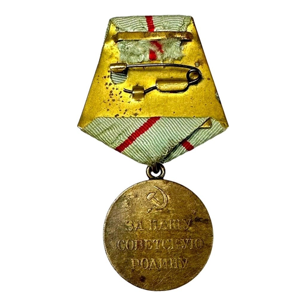 Original WWII Russian 'For Defense of Stalingrad' medal — image 2