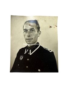 Original WWII Flemish collaboration 'Vlaamsche Wacht' pass photo