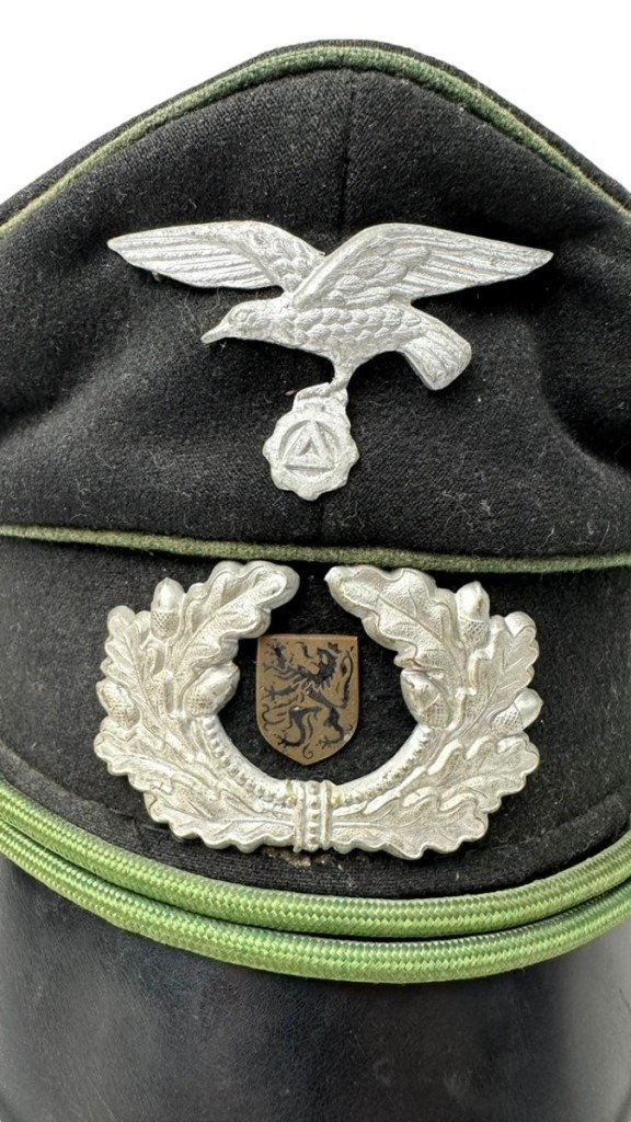 Original WWII Vlaamsche Fabriekswacht collaboration visor cap — image 3