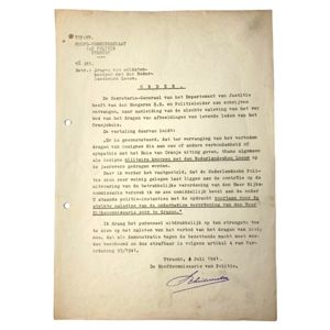 Original WWII Dutch Police document regarding the Dutch army button