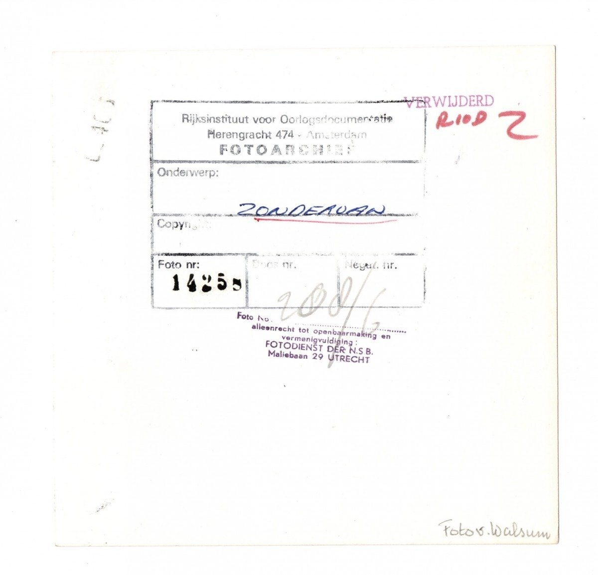 Original WWII Dutch NSB photo of Arie Zondervan during his speech — image 2