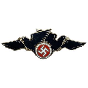 Original WWII DNSAP enameled 'Storm Afdeling' cap badge