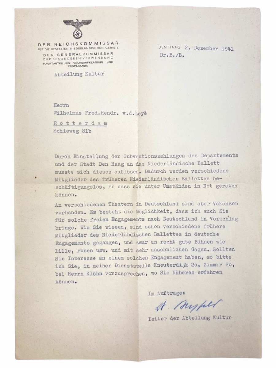 Original WWII Dutch collaboration Ausweis grouping — image 21