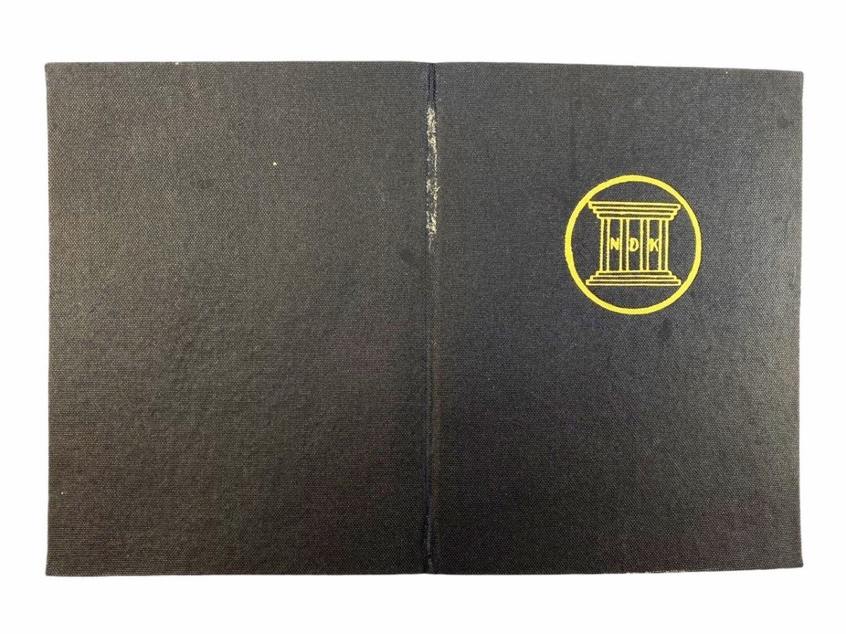 Original WWII Dutch collaboration Ausweis grouping — image 5