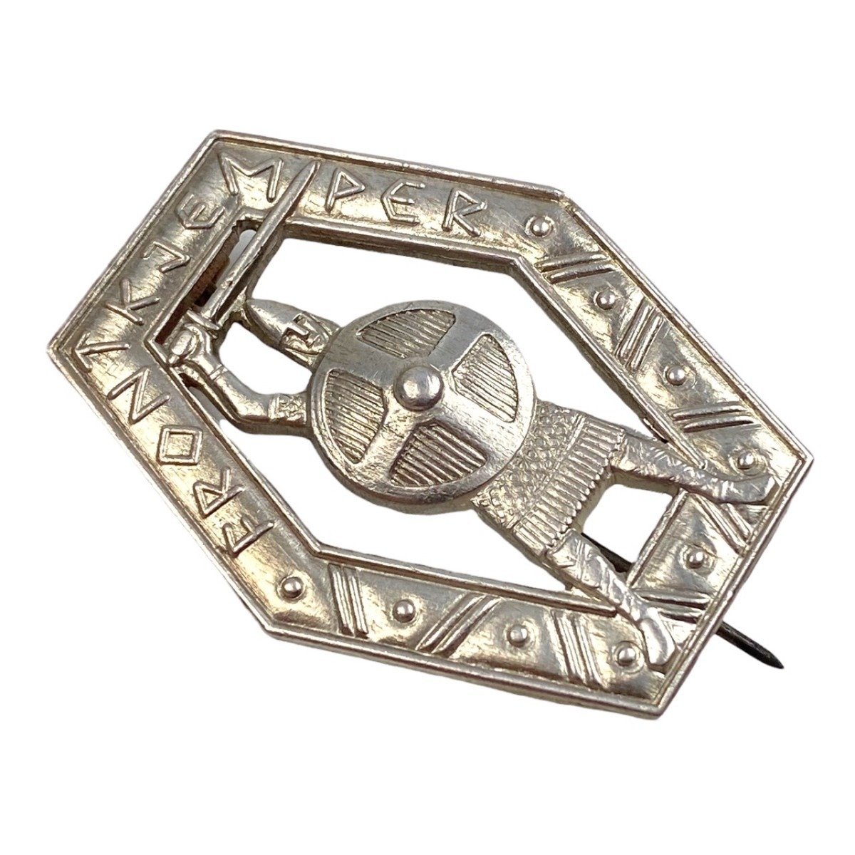 Original WWII Norwegian Waffen-SS Frontkjemper badge — image 3
