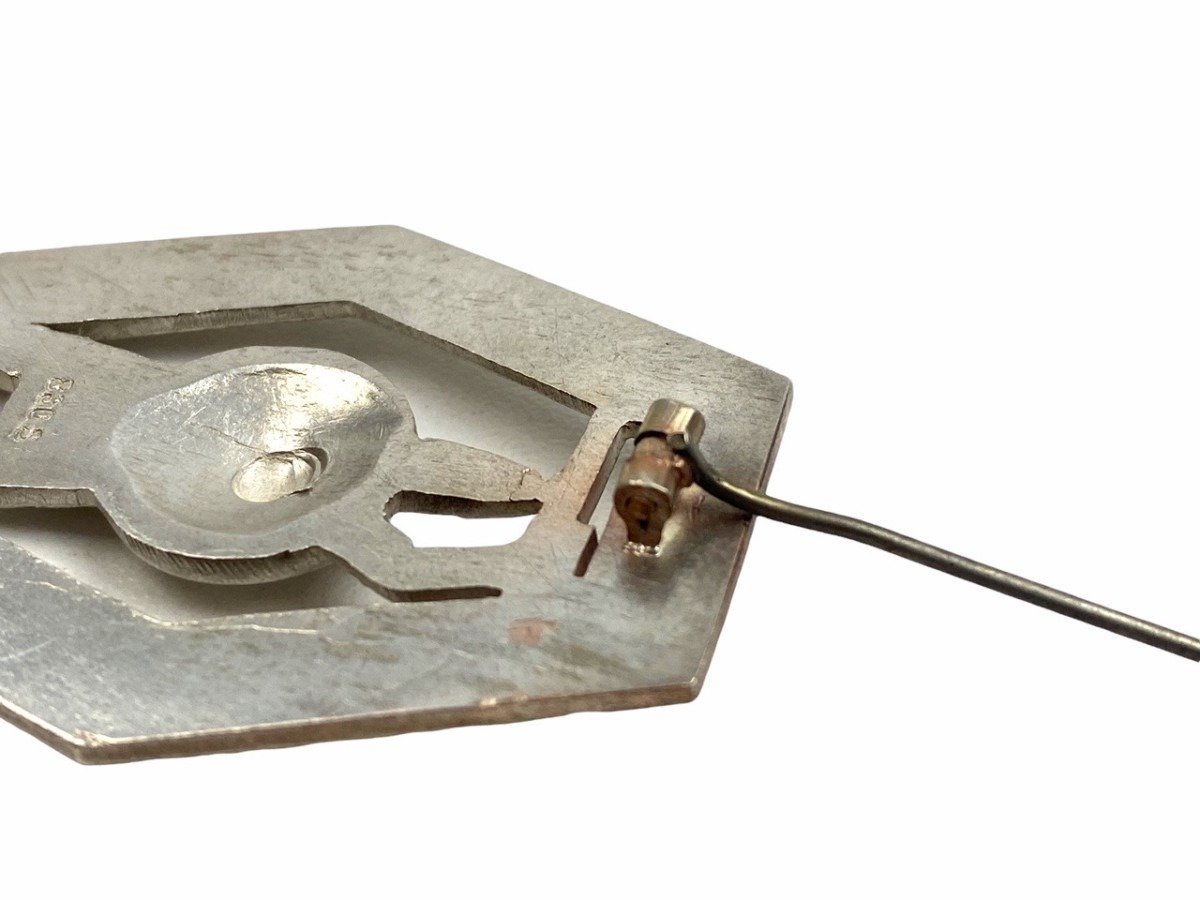 Original WWII Norwegian Waffen-SS Frontkjemper badge — image 9