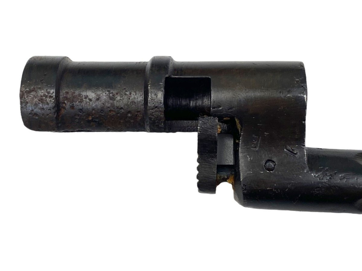 Original WWII Russian Mosin Nagant M91/30 bayonet — image 4