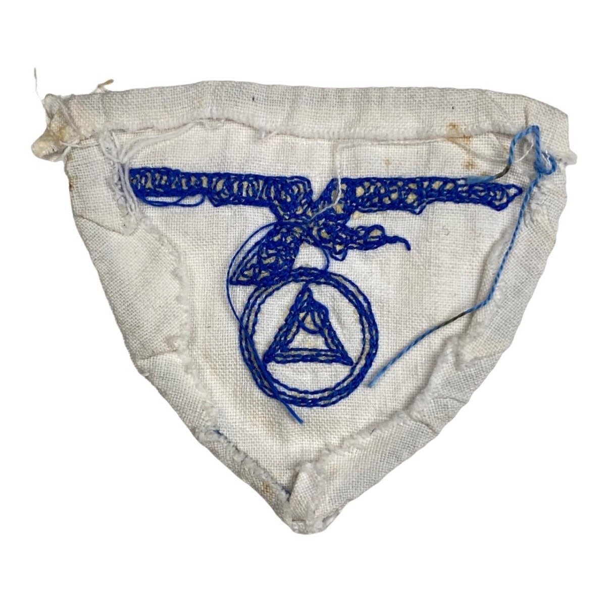 Original WWII Flemish DMS sports insignia — image 2