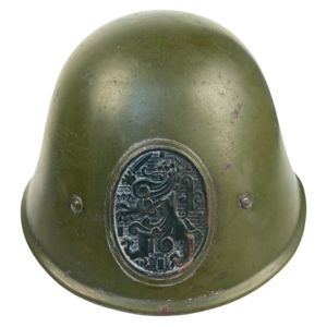 Original WWII Dutch M34 army helmet