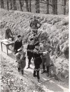 Original WWII Dutch NSB photo – Mussert at the shooting …