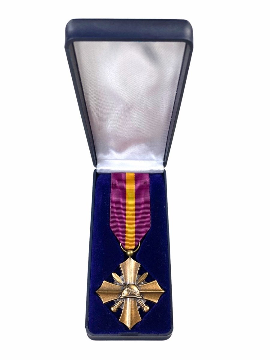 Original May 1940 Dutch army grouping Maasbruggen Rotterdam — image 17