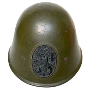 Original WWII Dutch M34 army helmet