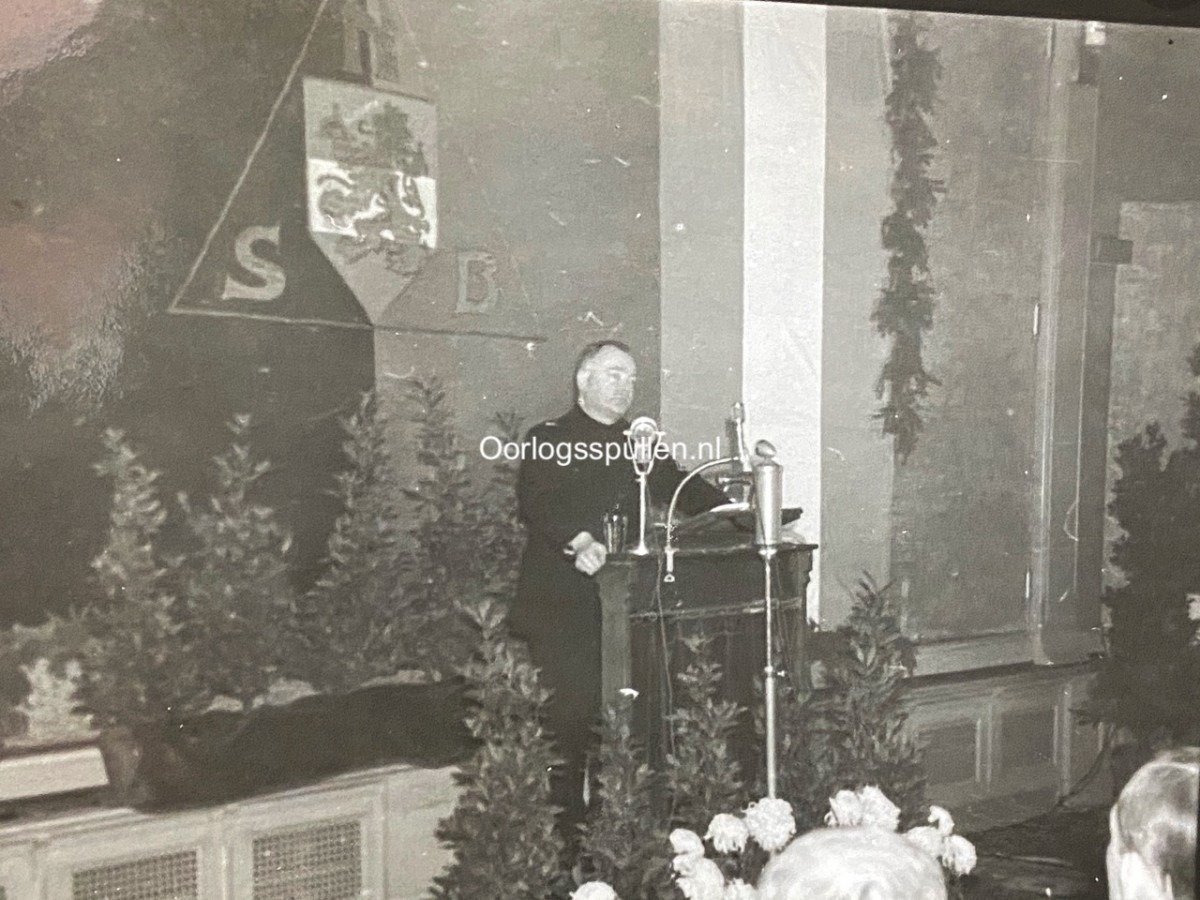 Original WWII Dutch NSB photo set – NSB meeting in Den Haag — image 13