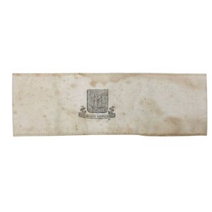 Original WWII Dutch 'Luchtbescherming' armband Schipluiden