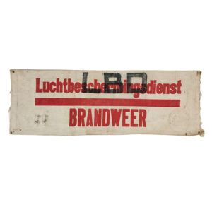 Original WWII Dutch 'Luchtbeschermingsdienst' Fire department armband