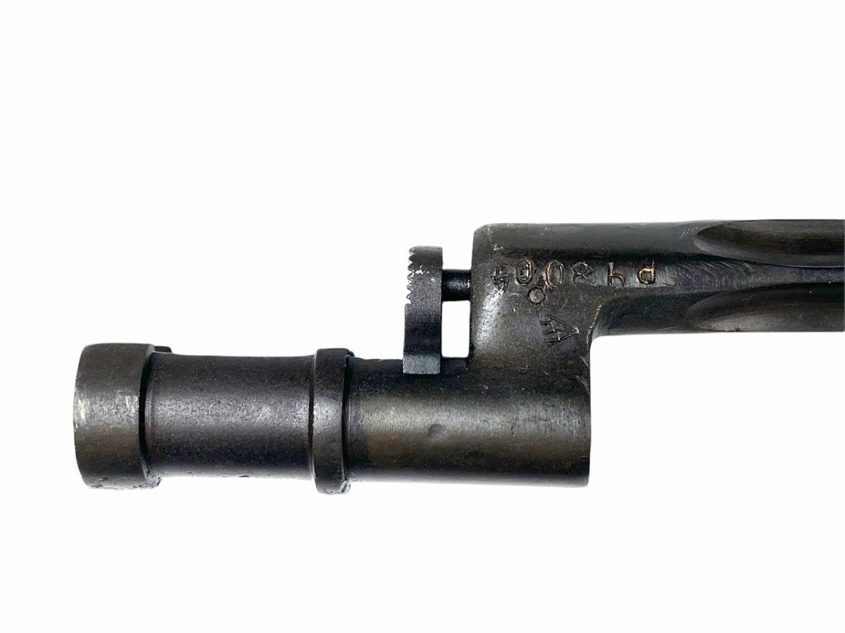 Original WWII Russian Mosin Nagant M91/30 bayonet — image 3