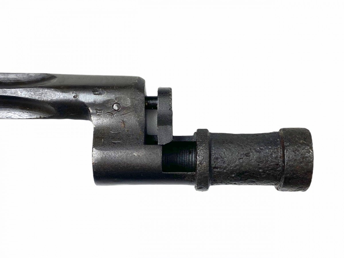 Original WWII Russian Mosin Nagant M91/30 bayonet — image 5