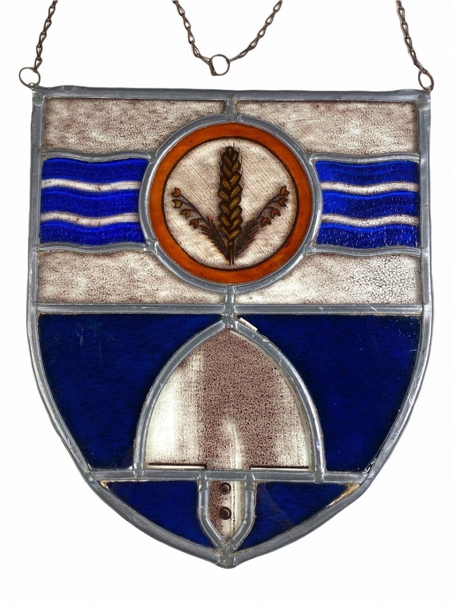 Original WWII Vrijwillige Arbeidsdienst voor Vlaanderen stained glass window hanger — image 2