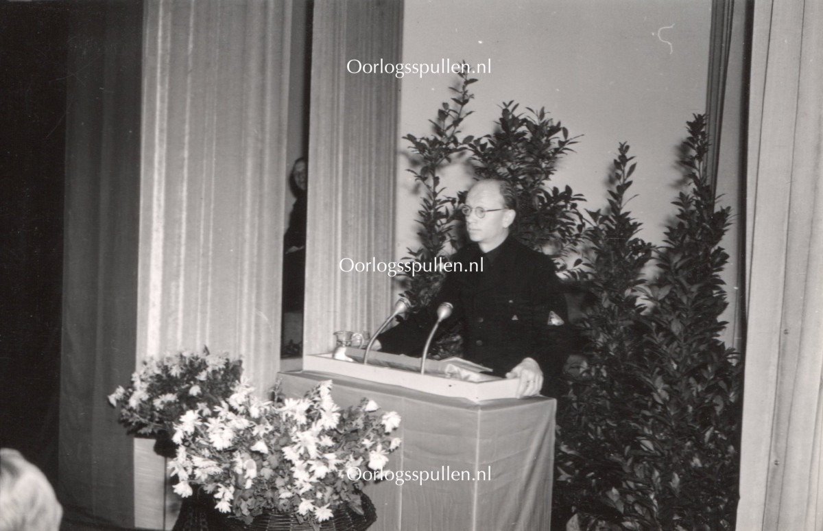 Original WWII Dutch NSB Technisch Gilde photo grouping — image 4