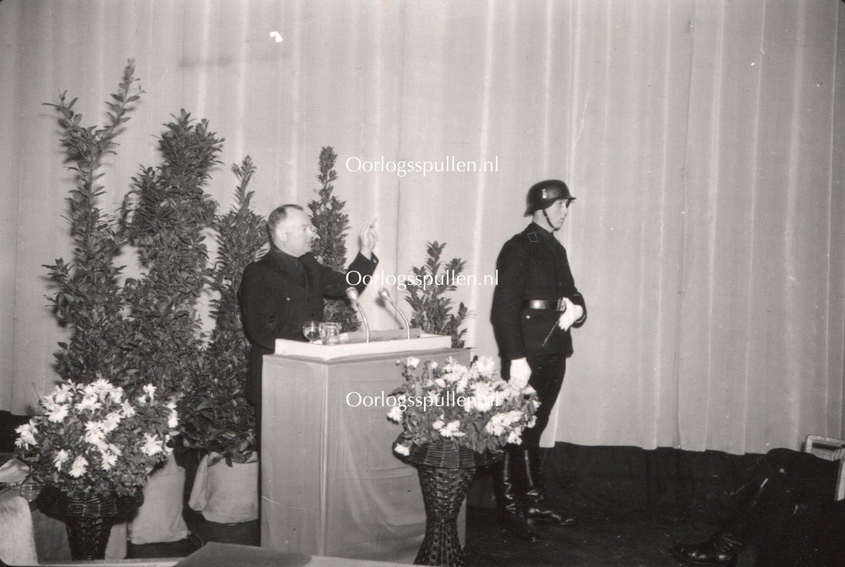 Original WWII Dutch NSB Technisch Gilde photo grouping — image 6