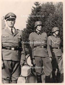 Original WWII Dutch Waffen-SS photo – Rauter & Helle in …