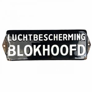 Original WWII Dutch 'Luchtbescherming' Blokhoofd enameled sign