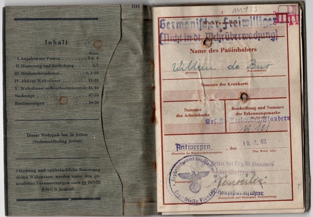 Original WWII Flemish SS-Freiwilligen Legion Flandern Wehrpass — image 3