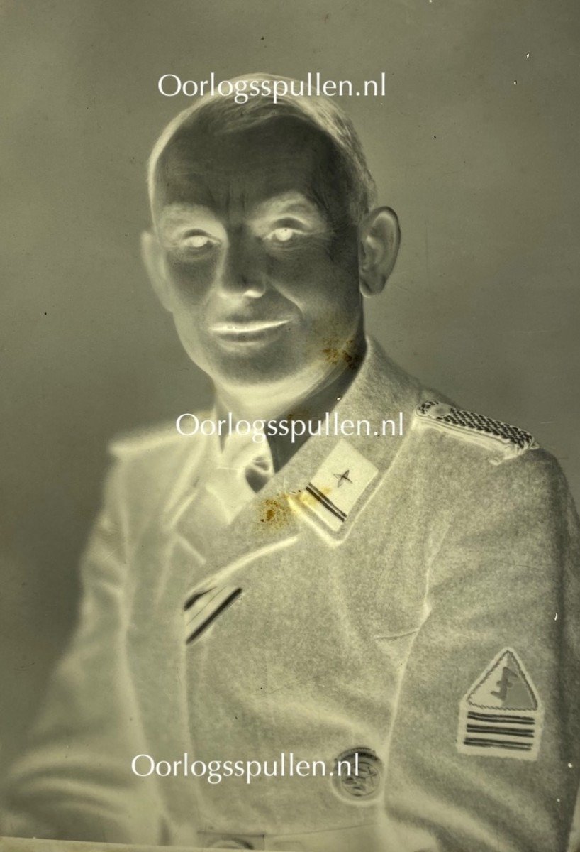 Original WWII Dutch NSKK portrait photo and negative — image 6