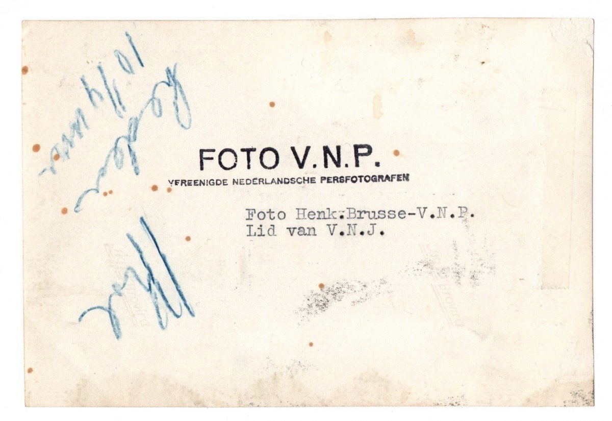 Original WWII Dutch Jeugdstorm photo — image 2