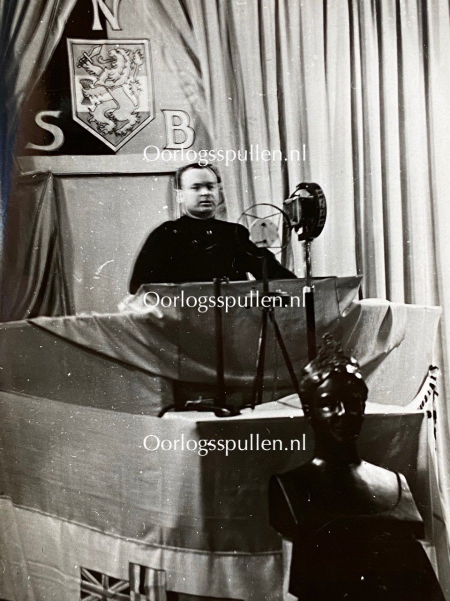 Original WWII Dutch NSB photo grouping – 2de Landdag in R.A.I. Amsterdam — image 4