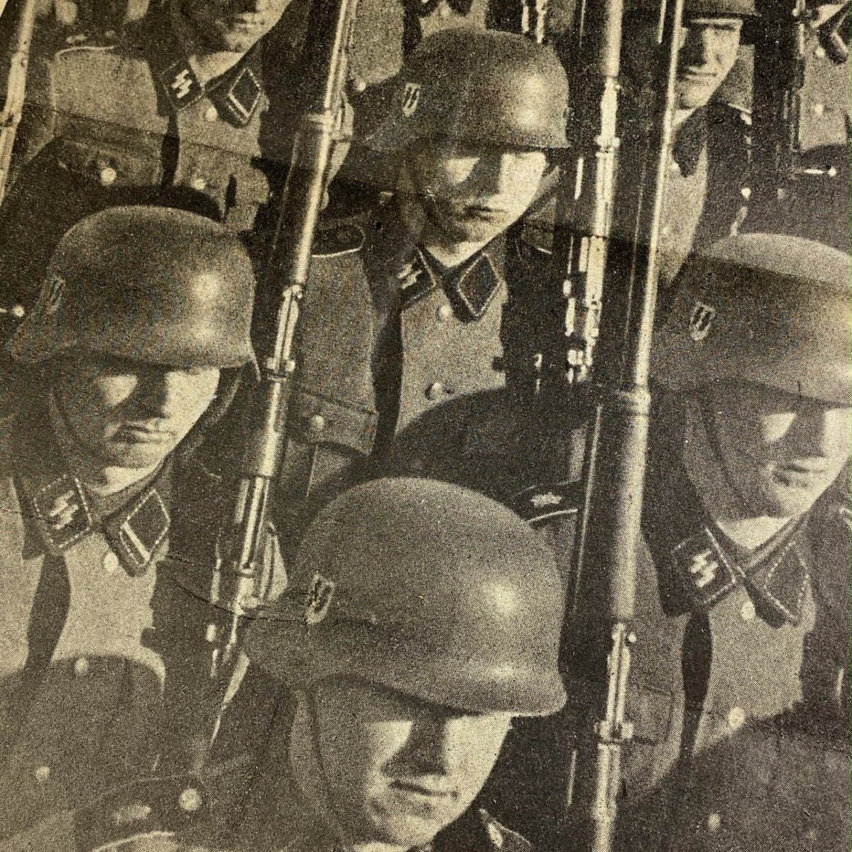 Original WWII Dutch Waffen-SS 'Freiwillige Legion Niederlande' recruitment flyer — image 4