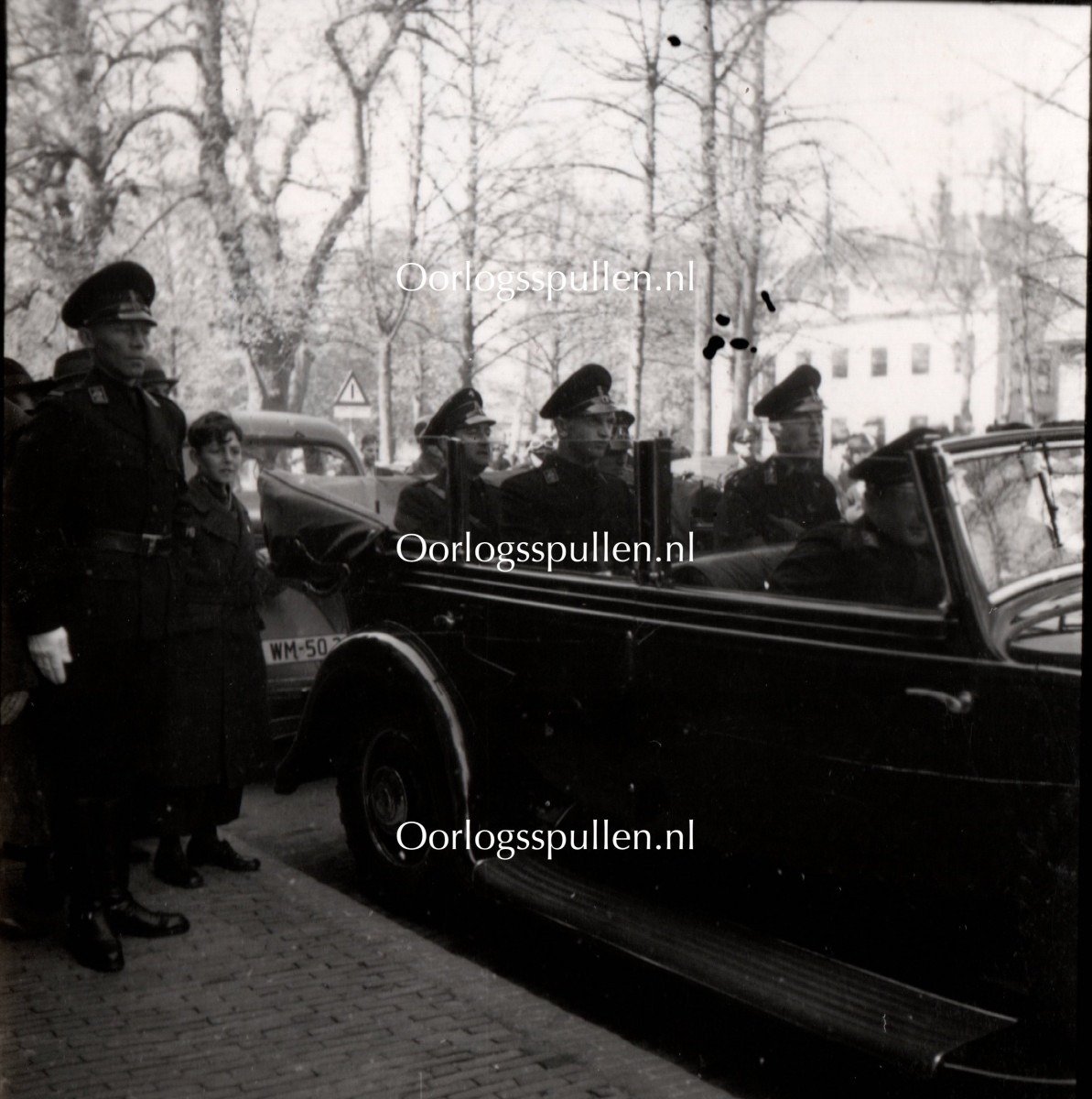 Original WWII Dutch NSB photo grouping – Anton Mussert — image 3