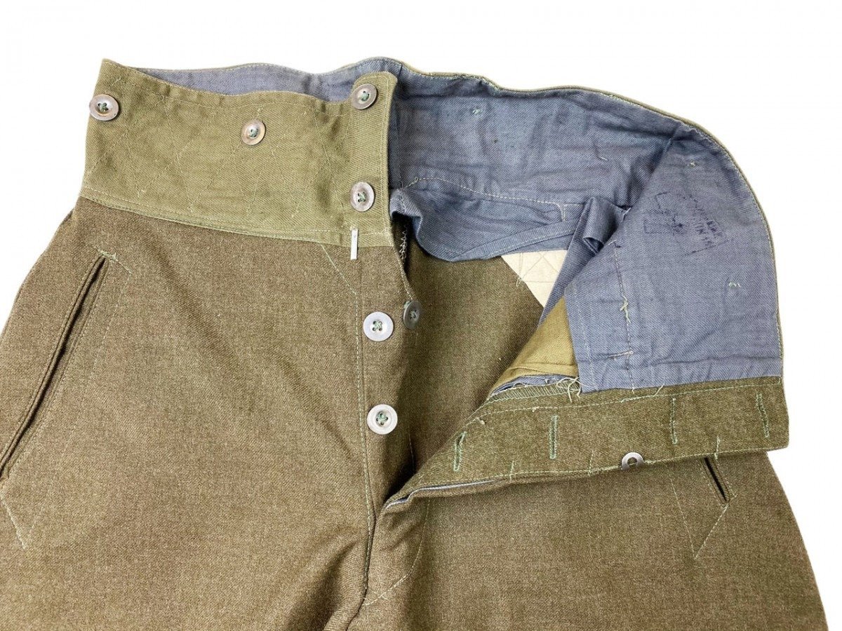 Original WWII Russian M43 Lieutenant artillery uniform grouping — image 10