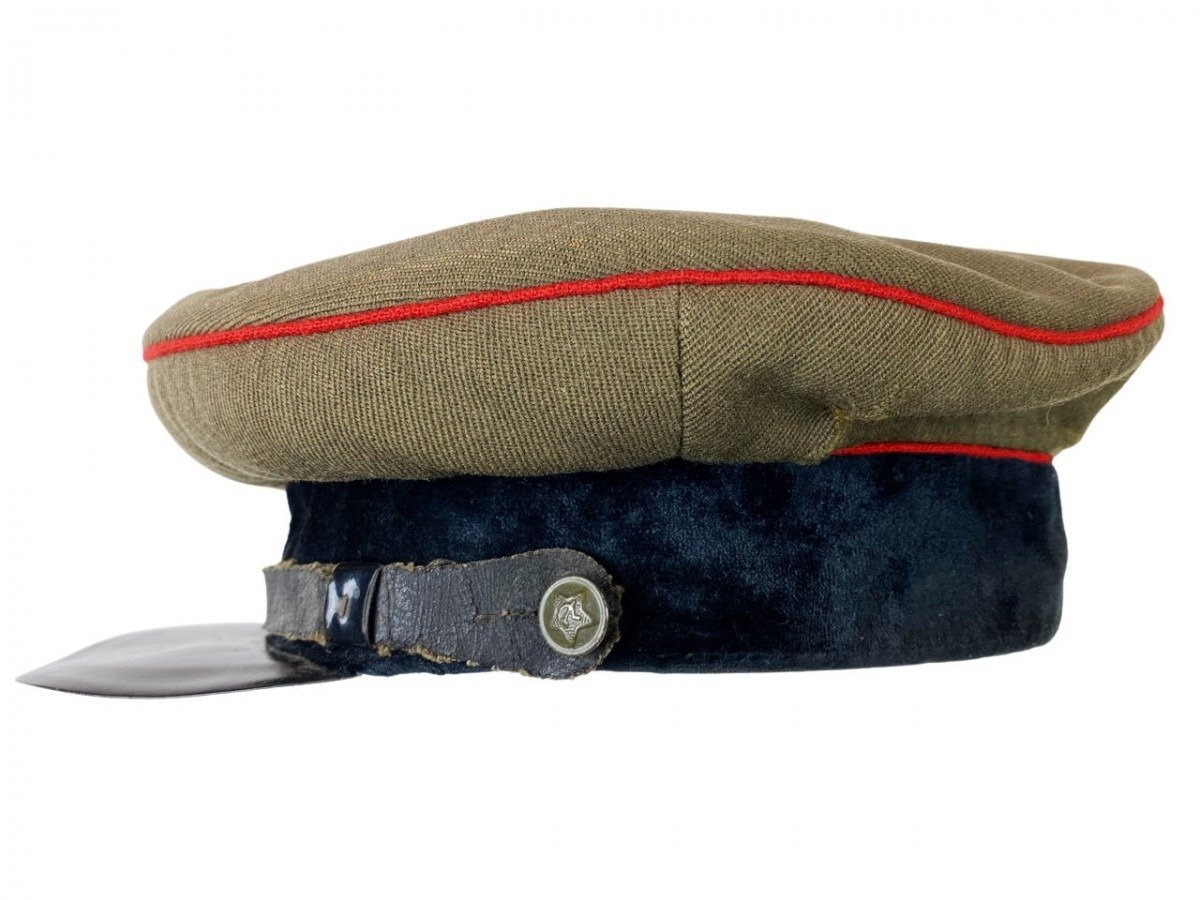 Original WWII Russian M43 Lieutenant artillery uniform grouping — image 19