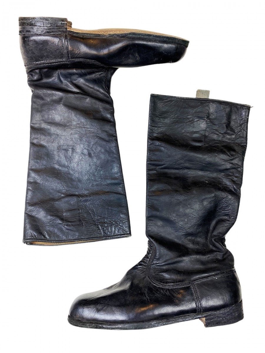 Original WWII Russian M43 Lieutenant artillery uniform grouping — image 21