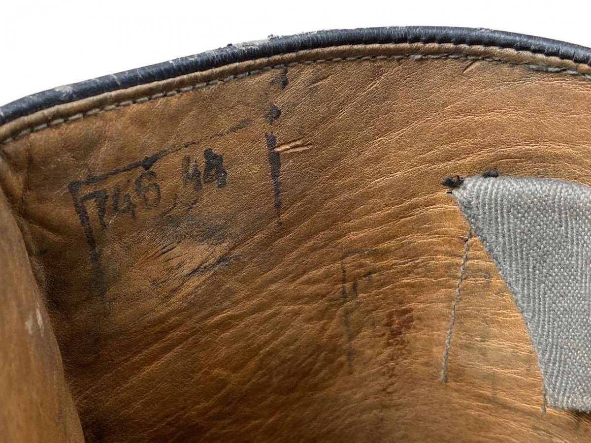 Original WWII Russian M43 Lieutenant artillery uniform grouping — image 26