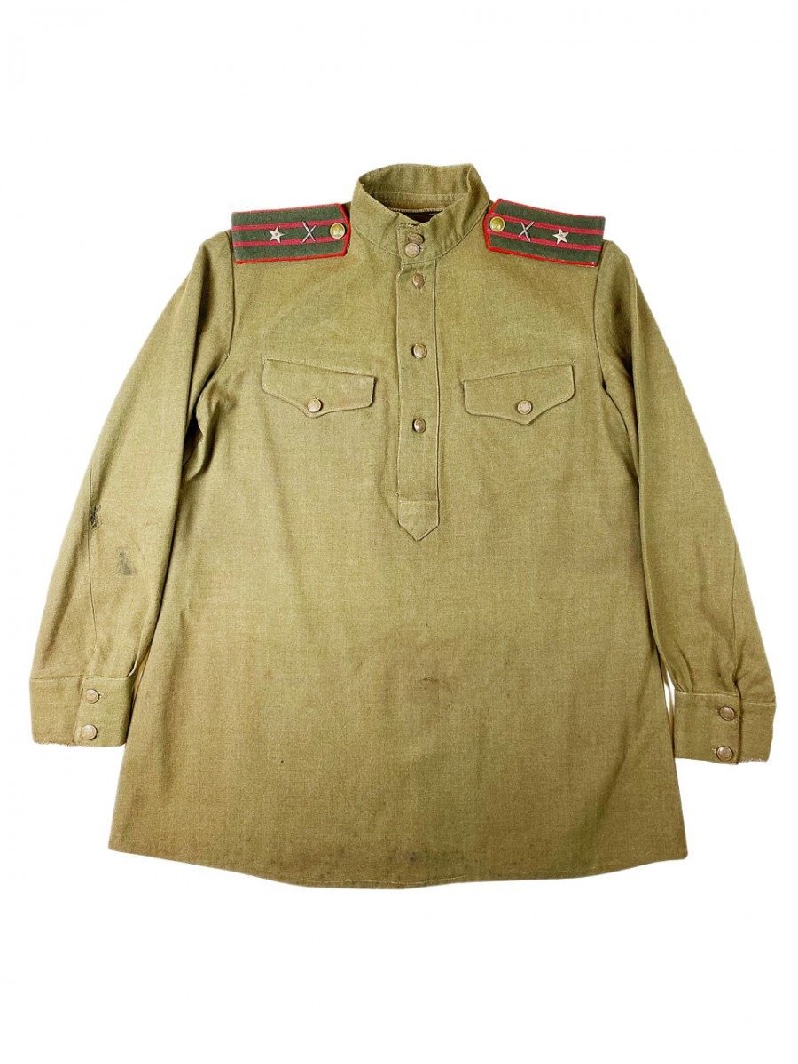 Original WWII Russian M43 Lieutenant artillery uniform grouping — image 3